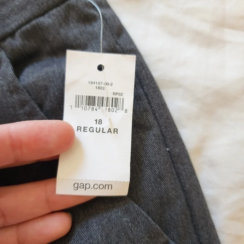 GAP Kids Casual Pants in Gray size 18 big kids NWT